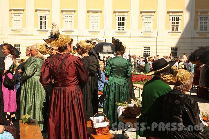 2012.08.15_11.04.30.jpg