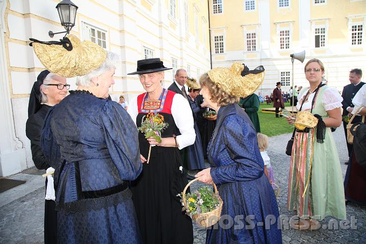 2012.08.15_12.01.45.jpg
