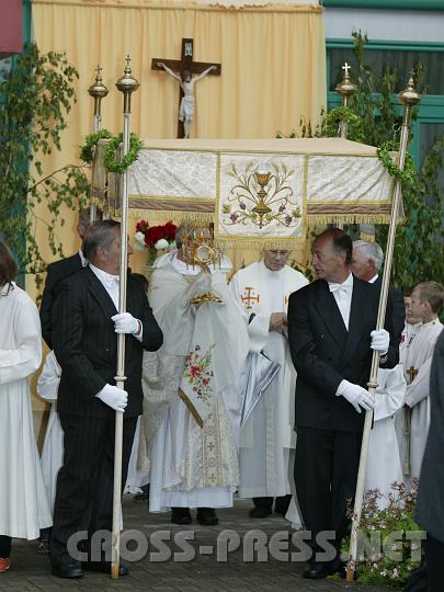2008.05.22_09.24.45.JPG