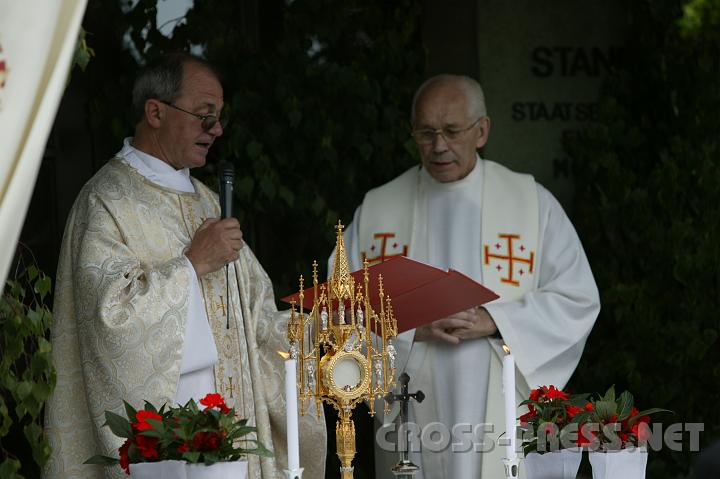 2008.05.22_09.36.16.JPG