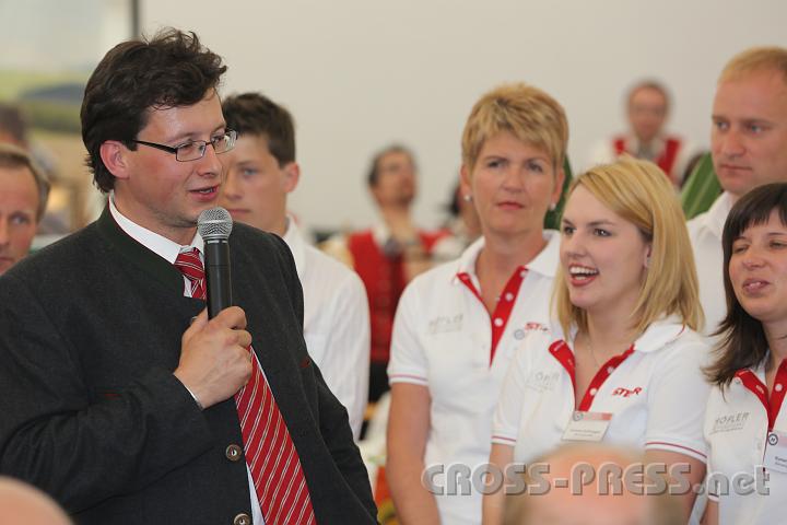 2012.05.06_10.01.43.jpg