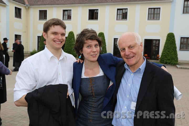 2013.04.30_18.08.50.jpg