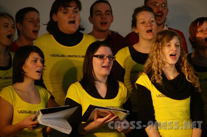 2007-12-09_11.39.32.JPG - 'Voice-bcher' Chor, wie immer in Topform.