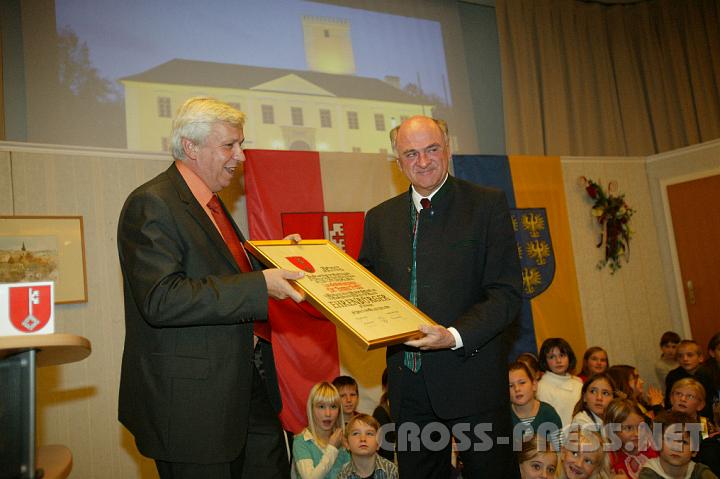 2008.11.08_11.43.25.JPG